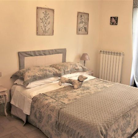 Claudia Vacanza Toscana - Appartamento Melograno -10 Min Da Siena Sovicille Kültér fotó