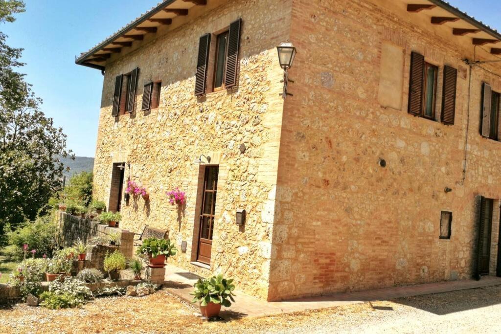 Claudia Vacanza Toscana - Appartamento Melograno -10 Min Da Siena Sovicille Kültér fotó