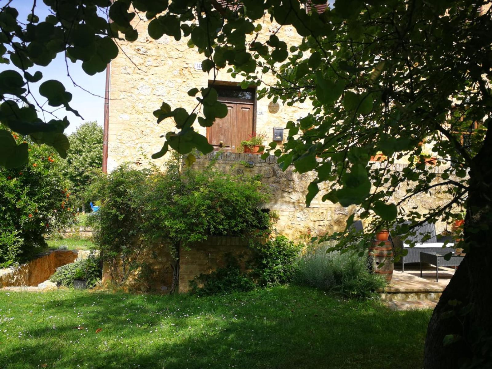 Claudia Vacanza Toscana - Appartamento Melograno -10 Min Da Siena Sovicille Kültér fotó